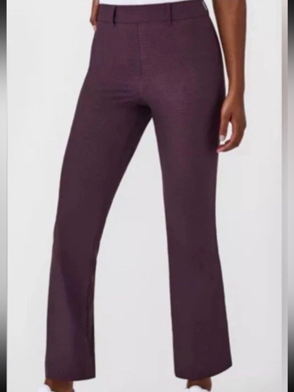 SPANX Sunshine Kick Flare Pants in Geo Scape Orange Size M Petite Wine Maroon